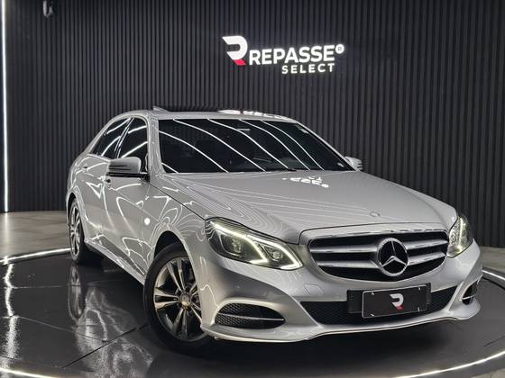 MERCEDES-BENZ E 250 2.0 AVANTGARDE 16V TURBO GASOLINA 4P AUTOMÁTICO MERCEDES-BENZ E 250 2.0 AVANTGARDE 16V TURBO GASOLINA 4P AUTOMÁTICO